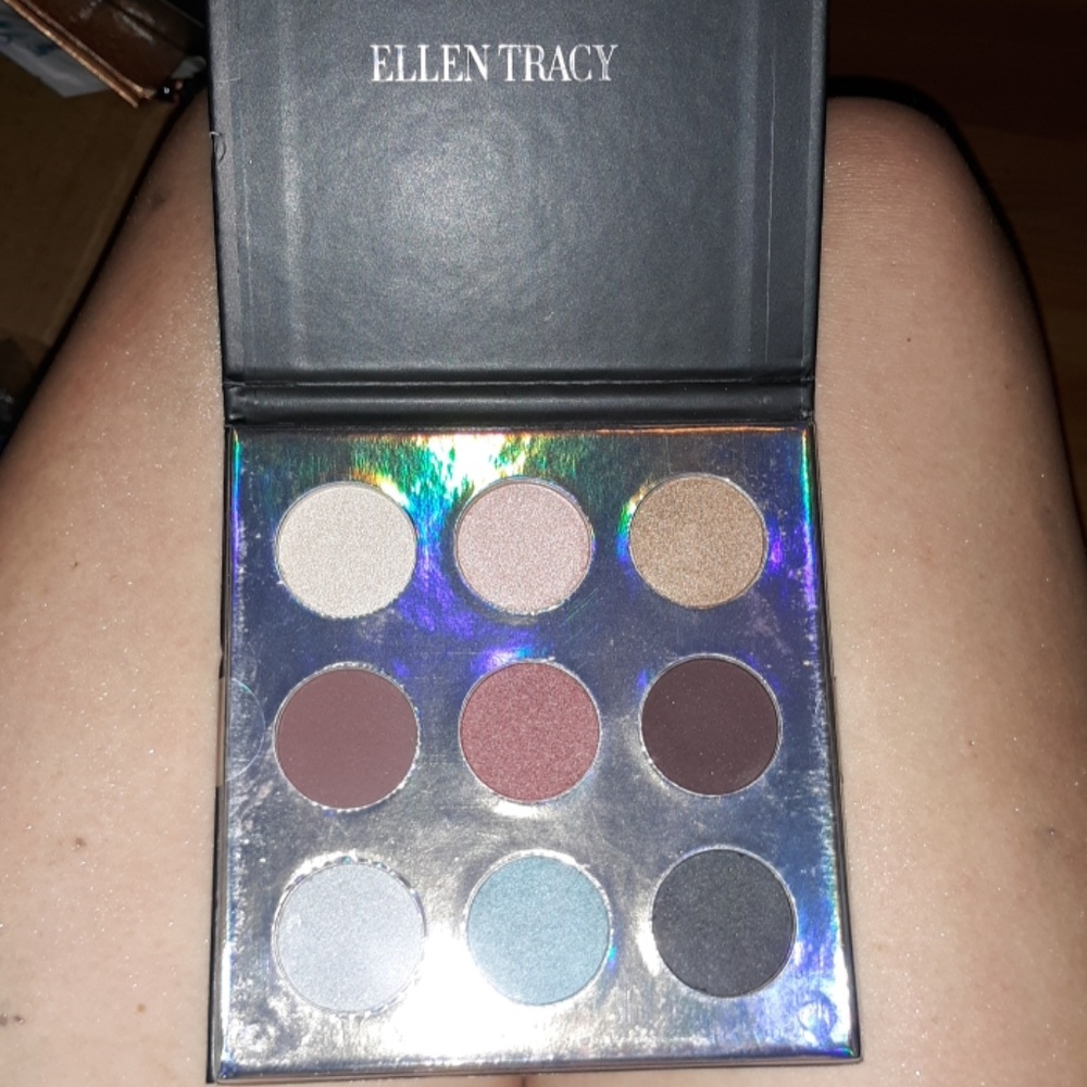 Crushed ice palette